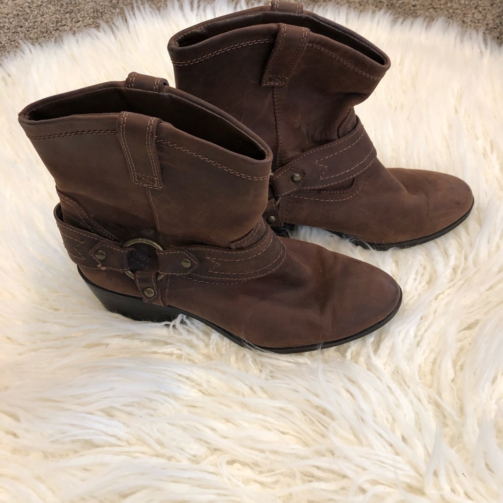 Cowboy boots